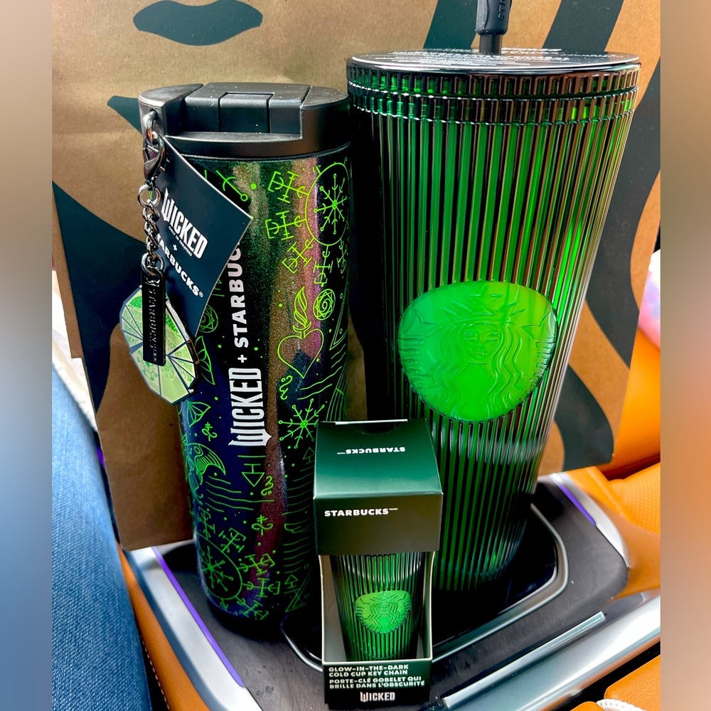 Starbucks + Wicked Elphaba Glow-Dark Cold Cup w/Broom Straw, keychain & tumbler